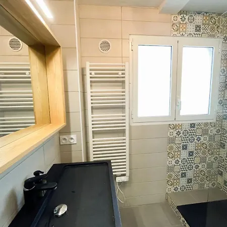 Spacieux T2 Au Bord De L'eau, Vue Panoramique Appartement